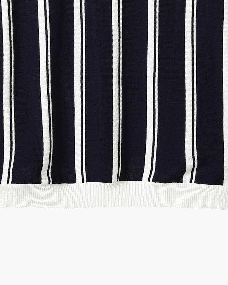 Half-Zip Split Design