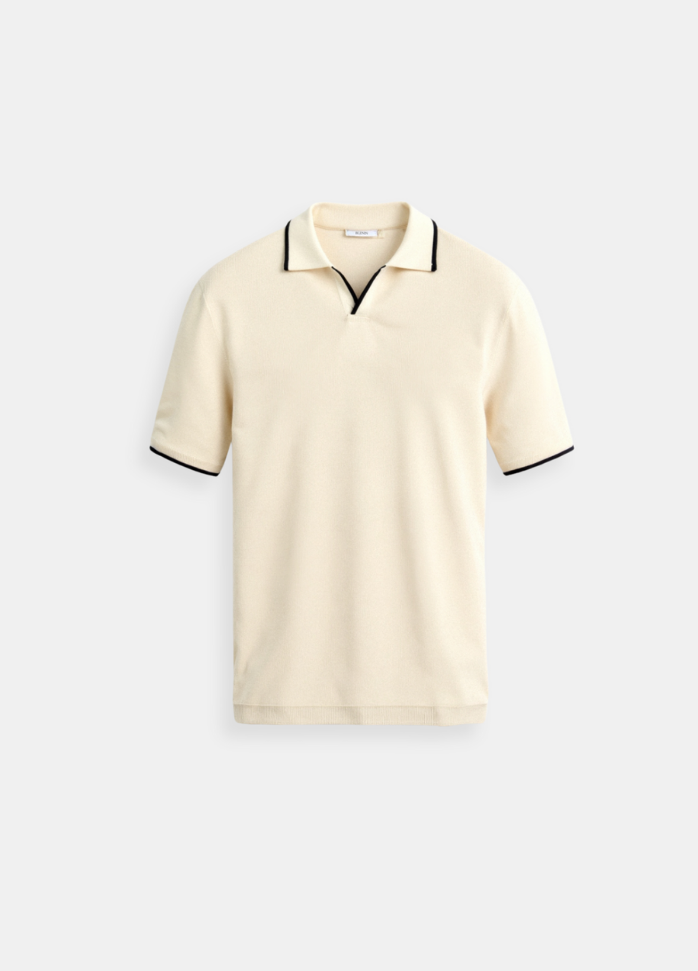 Soft Blend Polo – Tailored Design & Breathable Slim Fit
